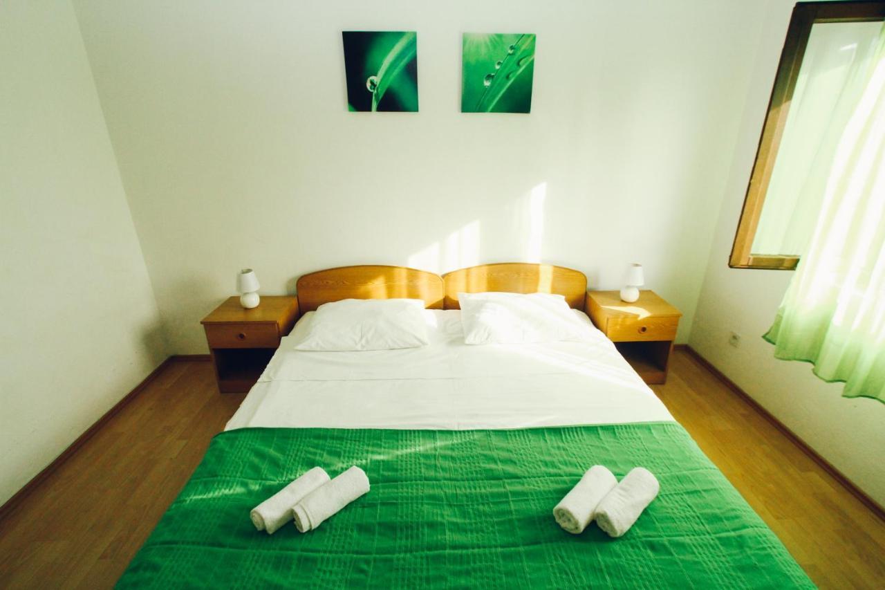 Apartments Gaja Green ap Sveti Filip i Jakov Buitenkant foto